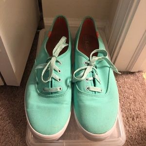 Teal Keds